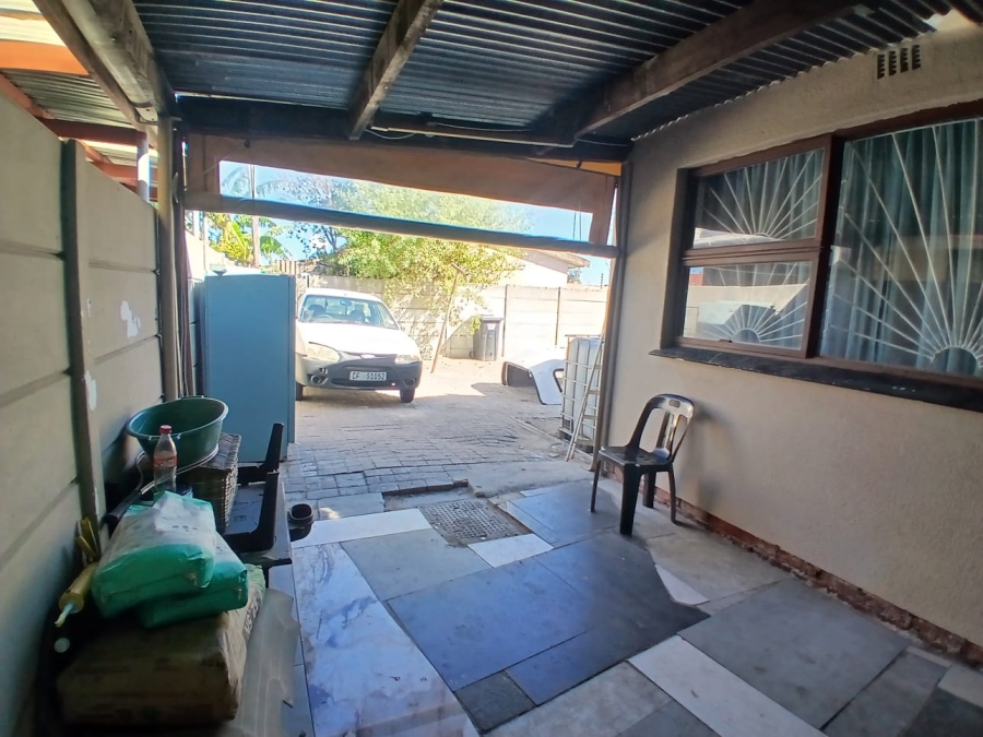 3 Bedroom Property for Sale in Kleinvlei Western Cape
